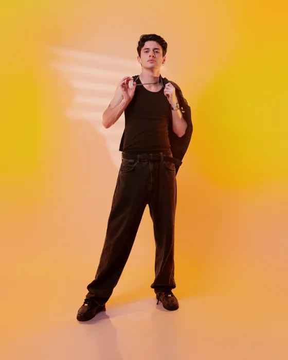 Retrato de Jean Villalobos, Dancehall